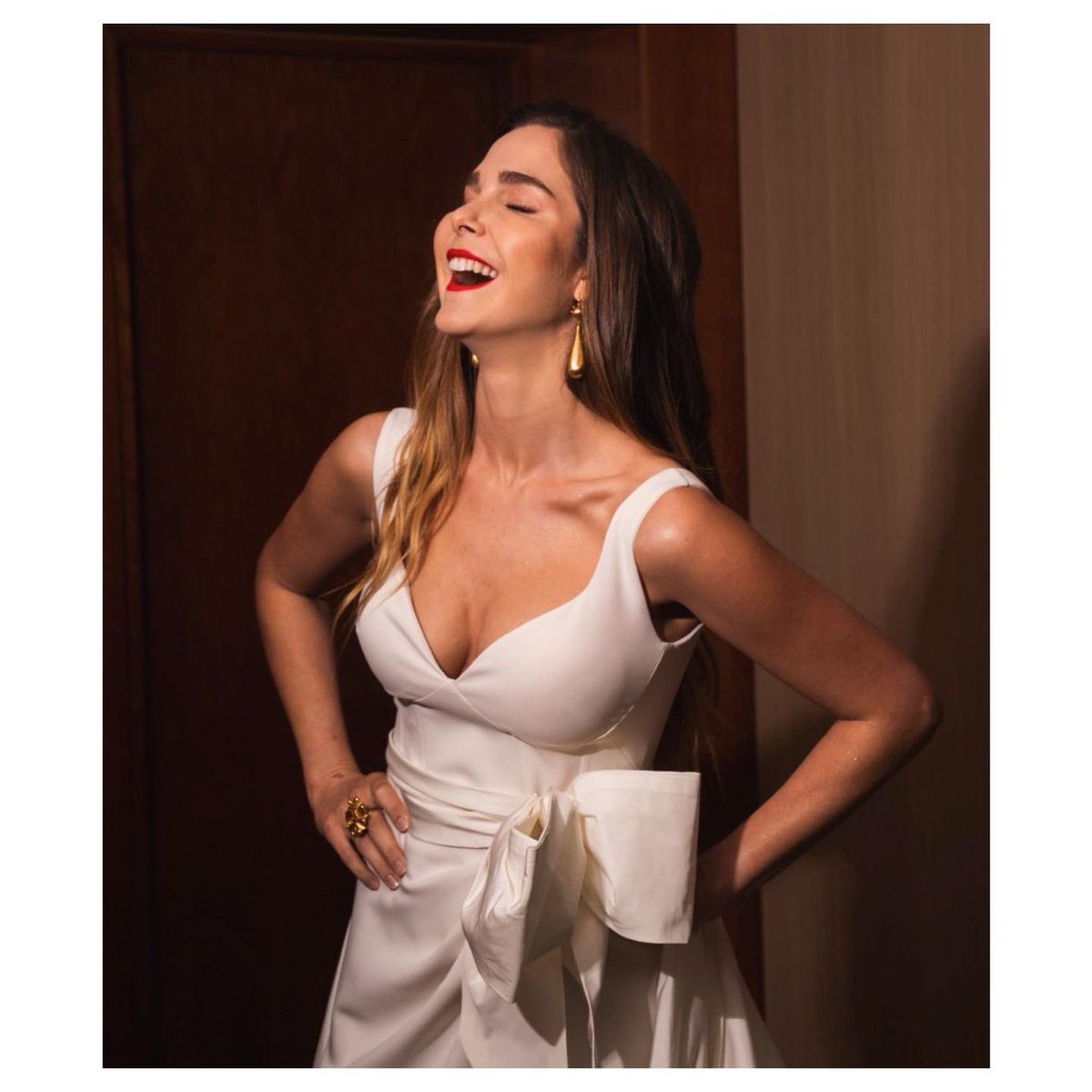 Natalia Sánchez (@natasanchezmol) on Twitter photo Festival de Cine de Málaga ‘22
Gracias, equipo…😍
💄<a href="/albaglance/">Alba Esteban</a> by #narsissist
👗 <a href="/yolancris/">Yolancris</a>
👠 <a href="/LouboutinWorld/">Christian Louboutin</a>
💍 <a href="/BARCENAJOYAS/">BARCENAJOYAS</a>
<a href="/joseherreraf/">Jose Herrera</a>
<a href="/talent_tandem/">TandemTalent</a>
<a href="/UnoModels/">UNO MODELS</a>
<a href="/dypCom/">DYP Comunicación</a>
<a href="/festivalmalaga/">Festival de Málaga</a> Festival de Cine de Málaga ‘22
Gracias, equipo…😍
💄<a href="/albaglance/">Alba Esteban</a> by #narsissist
👗 <a href="/yolancris/">Yolancris</a>
👠 <a href="/LouboutinWorld/">Christian Louboutin</a>
💍 <a href="/BARCENAJOYAS/">BARCENAJOYAS</a>
<a href="/joseherreraf/">Jose Herrera</a>
<a href="/talent_tandem/">TandemTalent</a>
<a href="/UnoModels/">UNO MODELS</a>
<a href="/dypCom/">DYP Comunicación</a>
<a href="/festivalmalaga/">Festival de Málaga</a>