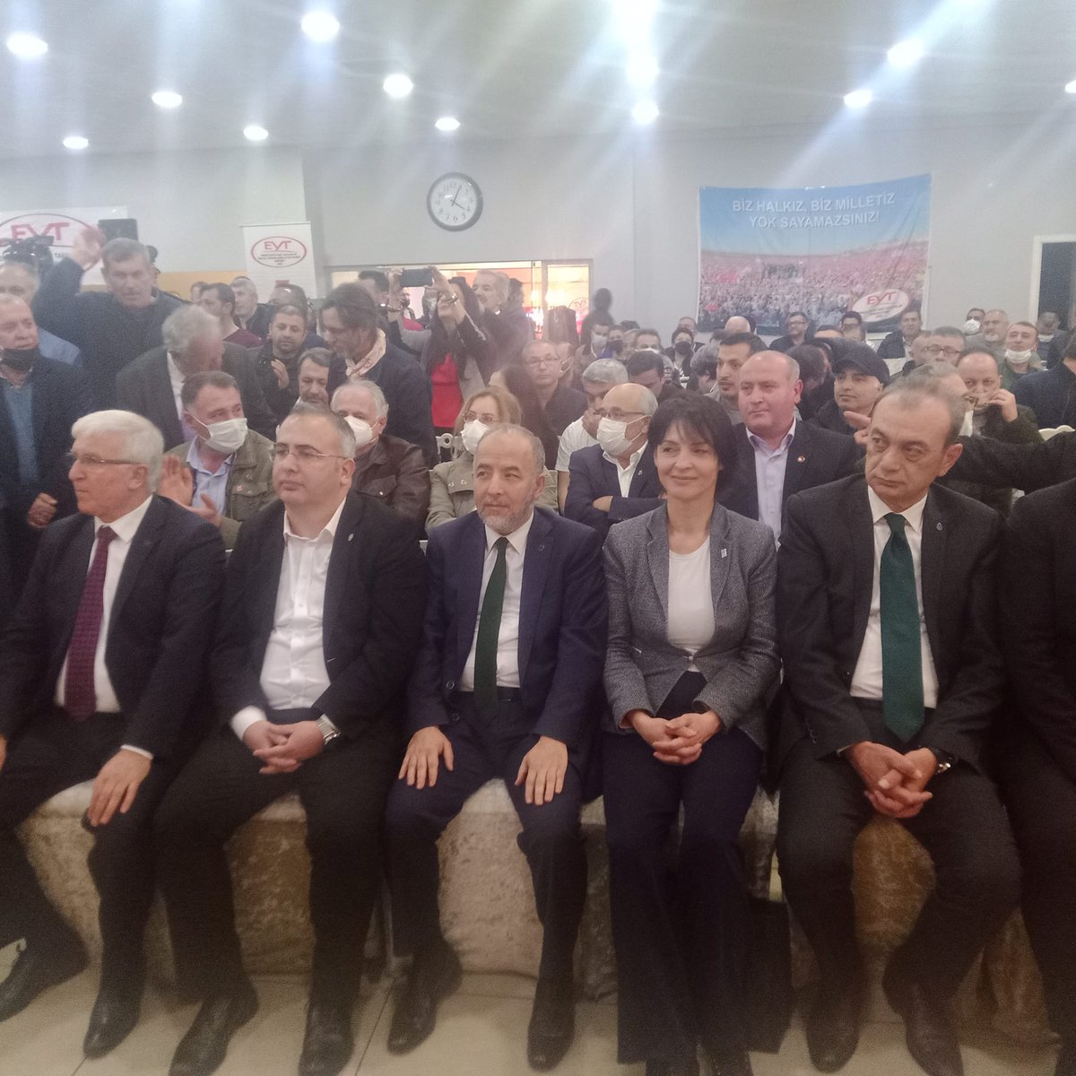 sevilay_gonen's tweet photo. EYT Federasyonu Sakarya İl Temsilciliğini düzenlediği, EYT mağdurlarının katıldıgı bilgilendirme toplantısına iştirak ettik.

Edirne’den Kars’a Jüpiter’den Mars’a çıksın artık bu yasa”

@GelecekPartiTR
@Ahmet_Davutoglu @abdullahbasci  @fthsevindik @SakaryaSTK @huseyingunernet https://t.co/ohYa2eoO5k