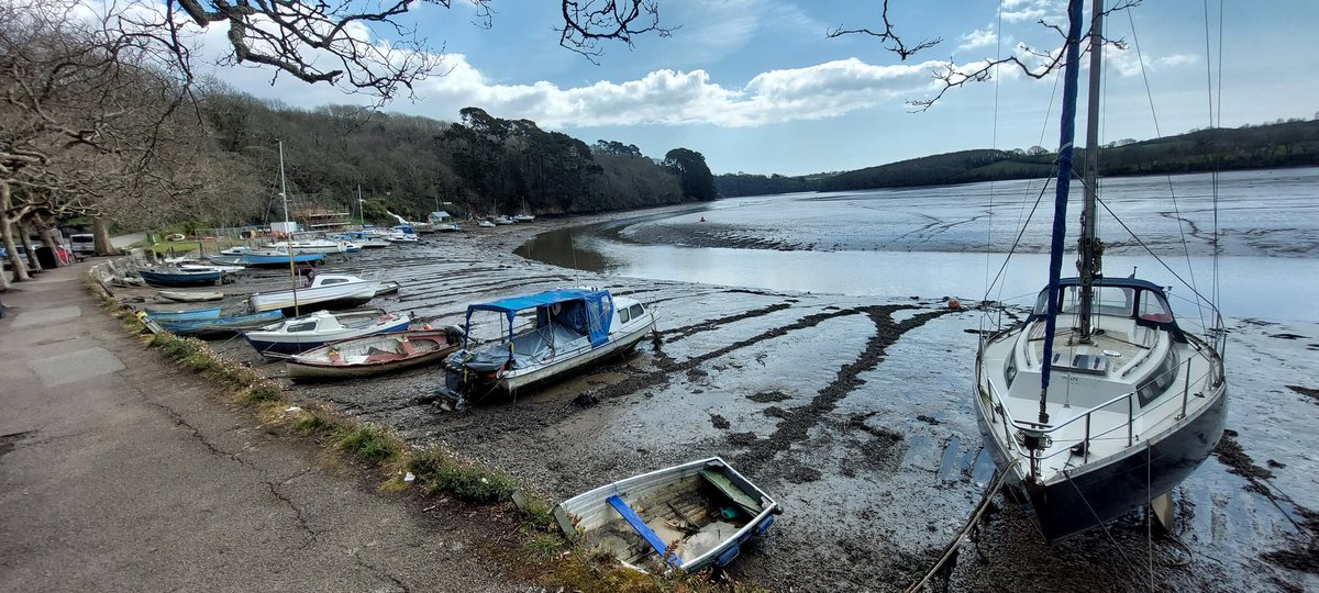 BevHunt72's tweet photo. I left Sunny Corner behind me & walked back to #Truro #Cornwall to complete #Walk13 of my 55 walk challenge to raise funds for @HumanimalTrust #OneMedicine. If you like my pictures & walks & would like to donate, please click on the link below. Thank you.
https://t.co/9UUUGXpmVo https://t.co/RBAo9XutAQ