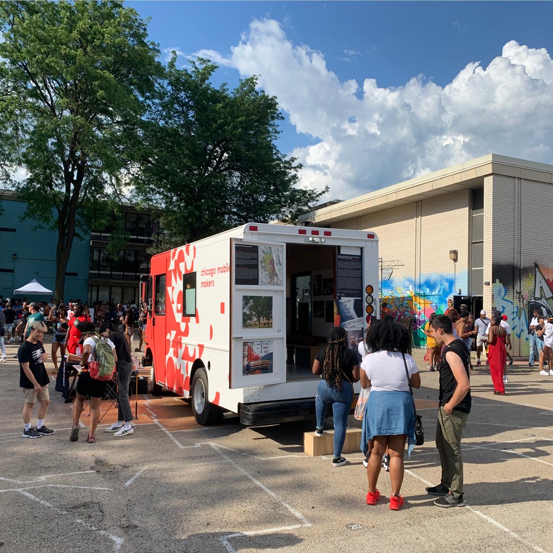 borderless_MXUS's tweet photo. Join us next week - Saturday, April 9, 4-5:30pm for a community open house!
Bring your ideas for collaborative projects, workshops or programming for this Summer & connect with the organizing team.
#Overton #CreativeGrounds #Bronzeville https://t.co/WjSqGlAnaG
