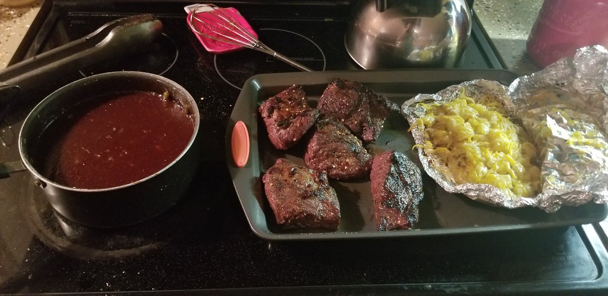 CODYUNDERWOOD90's tweet photo. Had one too many Kentucky mules last night and forgot to post a done pic of the short ribs. The bourbon brown sugar bbq sauce paired so well with the maple. And some foil packet potatoes to go with. #cookingwithredneck #RednecksGreenAcres https://t.co/6M0T7iDC8Q