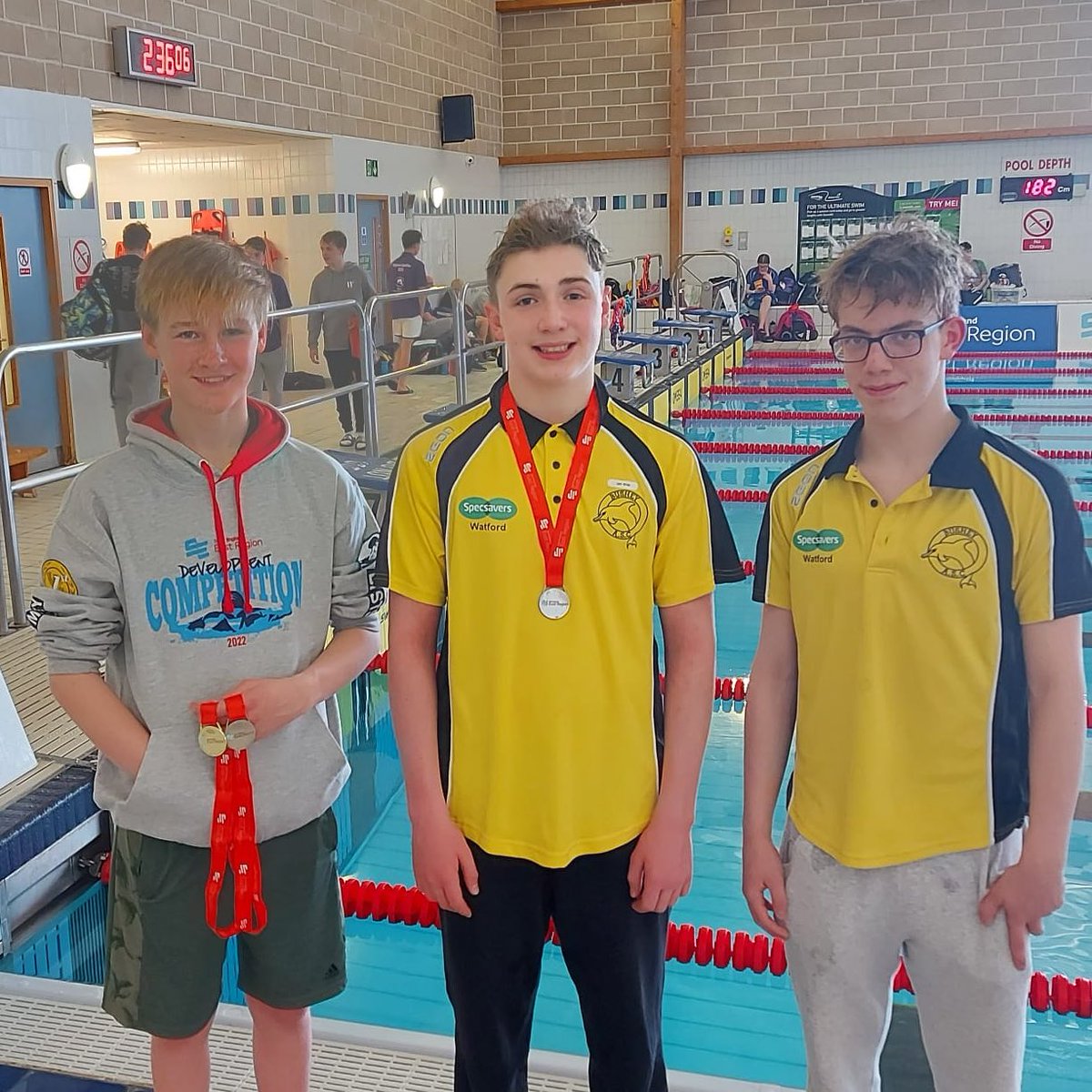 BusheyASC's tweet photo. Good results at day 2 east region development meet. Medals for Barney, Sam R, Will and Emily. Well done #teambushey https://t.co/Y0s2fgGlss