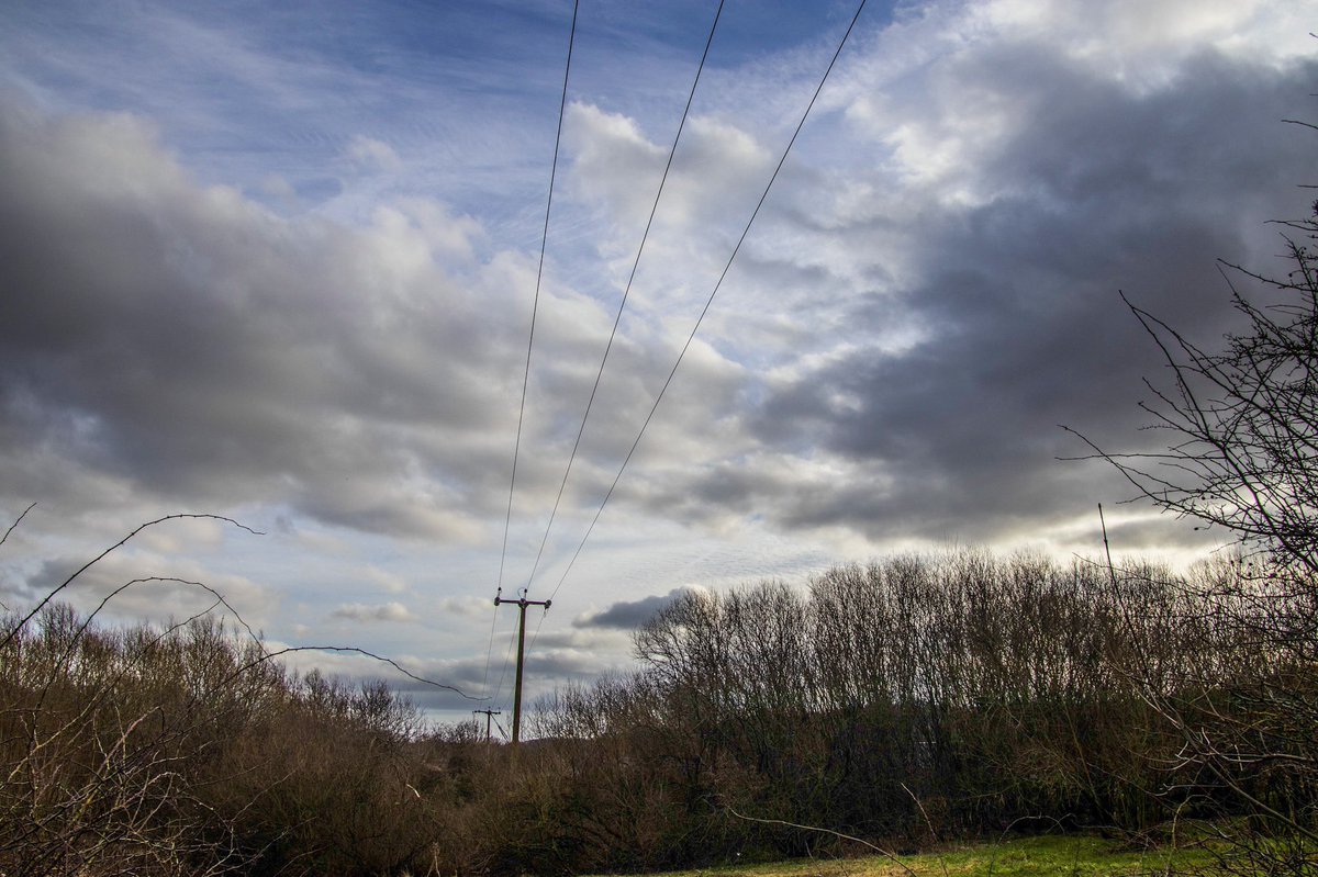 ephemeralisall's tweet photo. โIs then no nook of English ground secure
From rash assault?โ
~ William Wordsworth
#cloud #clouds #cloudsOfTwitter #cloudporn #sky #skies #skiesOfTwitter #skyporn #nature #photography #naturePhotography https://t.co/VLxv3QifiP