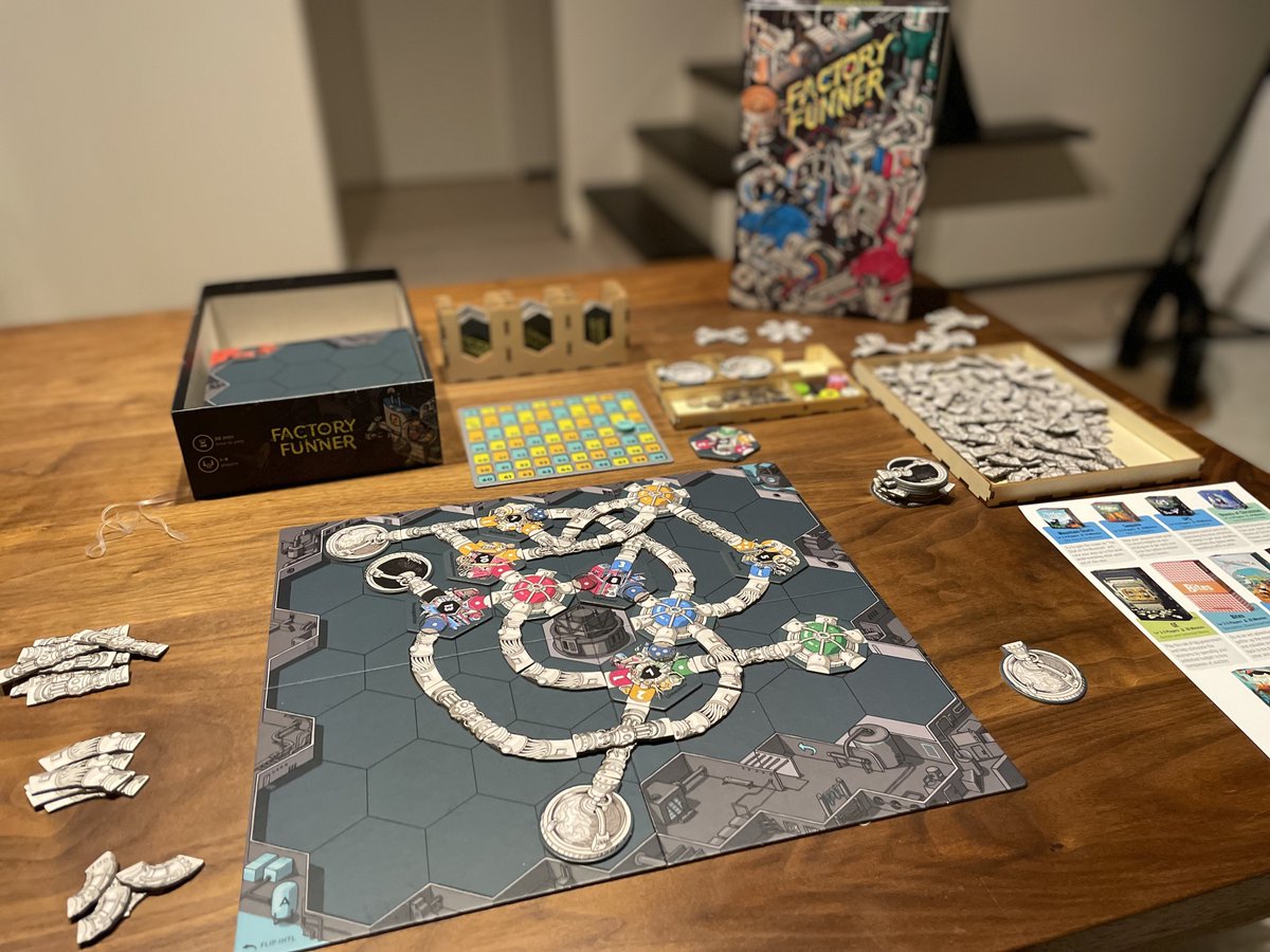 TVJapan1515's tweet photo. Trying some #FactoryFunner from @BGTables for the first time. Just playing the solo mode. Very challenging puzzles. I think I’m understanding the rules correctly. Is this board legal? 😅 https://t.co/1O5EtLpC9s