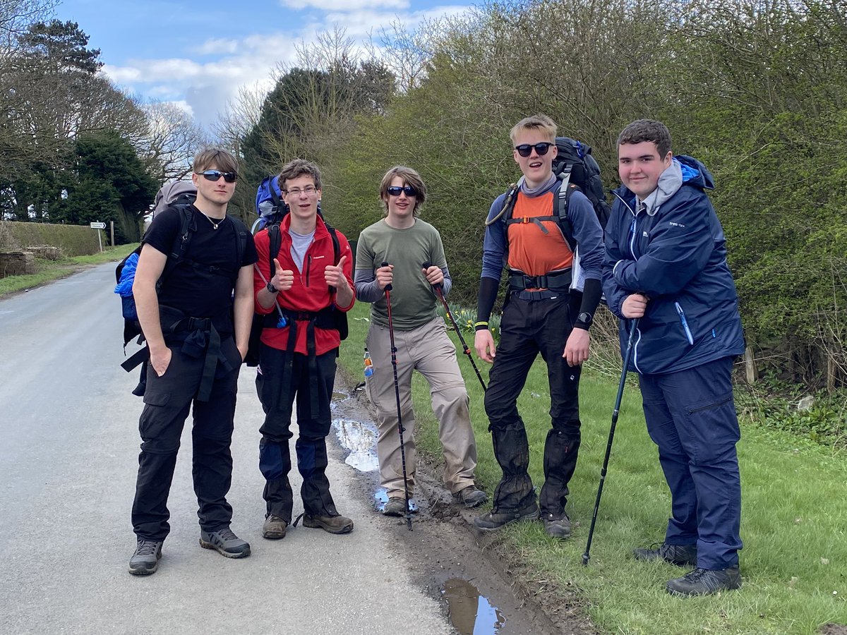 HessleHighDofE's tweet photo. Hessle DofE Silver Award Team B completed their 3 day hiking and 2 nights camping. Well done everyone. A wonderful effort. @HessleHigh @ConsortiumTrust @DofENorth https://t.co/Jh3cxmk6WL