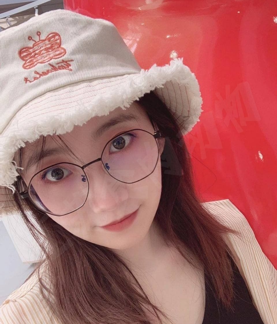 Aok_release's tweet photo. 😪人前甜蜜可爱小姐姐，夜黑了就是吃鸡鸡小怪兽
#肉便器 #人妻 #交换 #约会 #母狗 #江苏  #扬州 #泰州 #南京 #无锡 #苏州 扬州 南京 无锡 泰州 江苏 https://t.co/IGeZ1rjELt