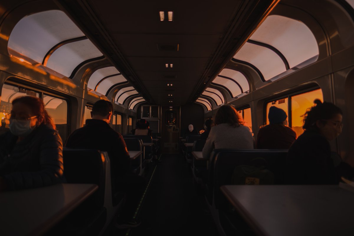 Amtrak's tweet photo. Floor-to-ceiling sunset views. 🌅 https://t.co/p7G4V6t19g