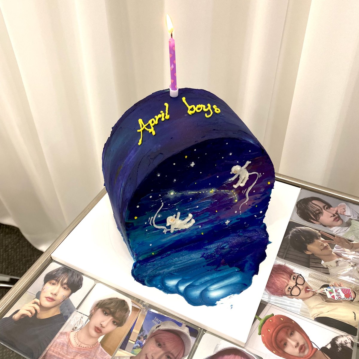 supearIstar's tweet photo. 우주가 되어주겠다던 성화를 우주에 보내주었어요 🚀 세상의 모든 사랑이 성화를 향하고 우주의 모든 사랑까지 전부 성화에게 닿기를 바라며...🫶🏻 성화야 생일축하해 ⋆⁺₊⋆ ♡̷̷̷ 
#우리의_별_성화야_생일축하해
#BrightStarSeonghwaDay https://t.co/yTiqbM7A3Z