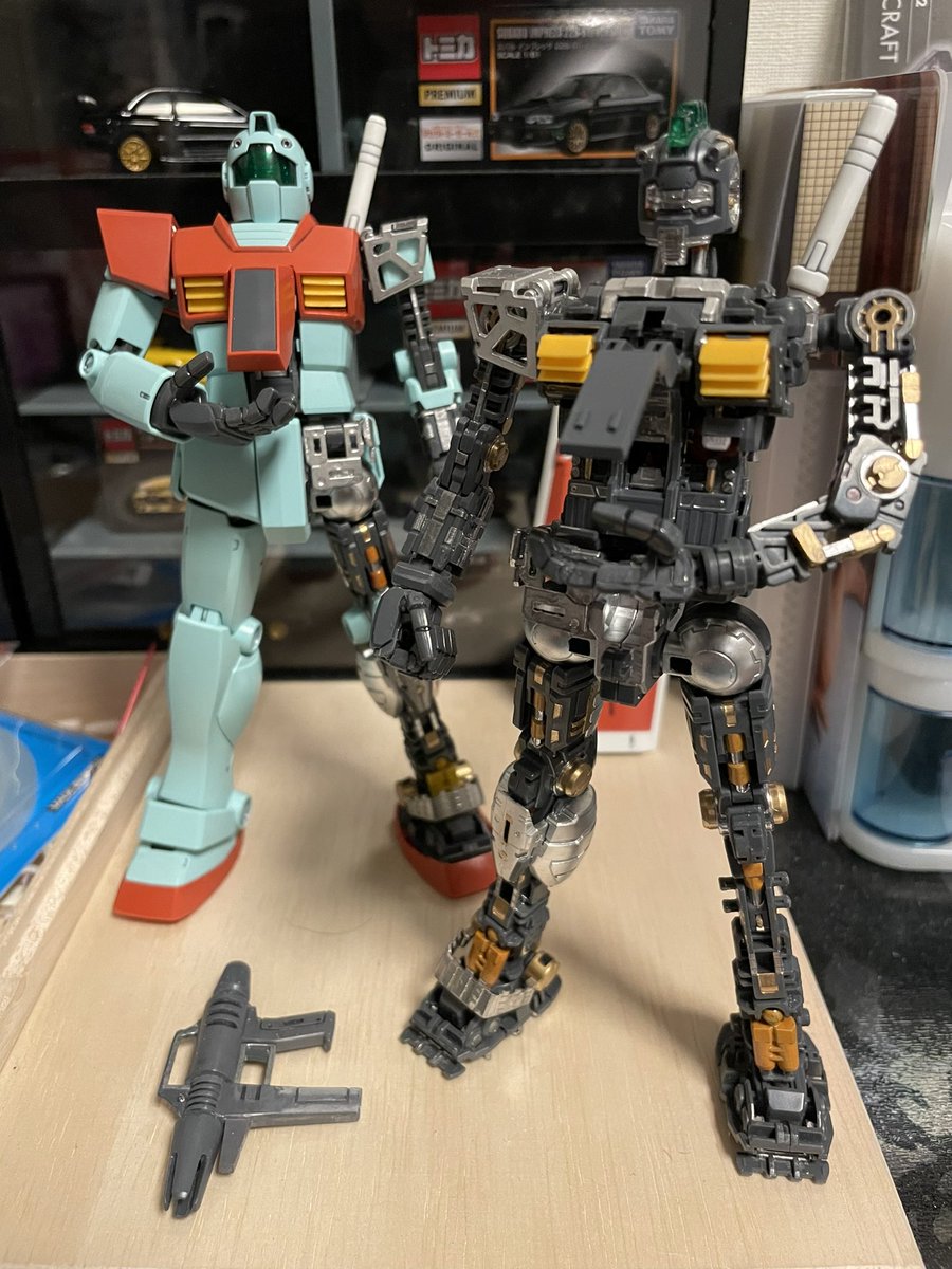 MrDyboo's tweet photo. #ジム #mgジム #ガンプラ #機動戦士ガンダム #gm #mggm #gunpla #mobilesuit #アルファaベイト #alphaabate #ジムの日 までに間に合わそうもない。とりあえず、モンシア機とベイト機を生産中😆 https://t.co/UPDbAxGvoi