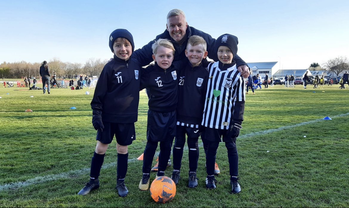 LAFC2015's tweet photo. Sunday 4s this morning. Featuring Ant &amp; Dec😅 https://t.co/lthaE9xbry