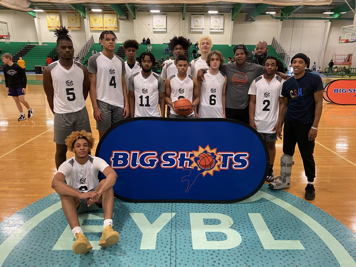 BIG SH🏀TS tweet media