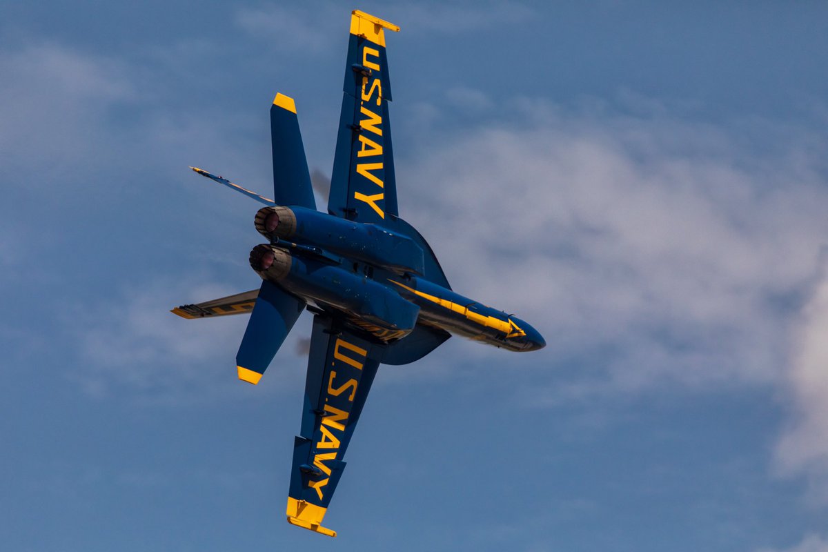 JK_Multimedia's tweet photo. The Wings Over South Texas is putting on a great show at NAS Kingsville.

#blueangels #f35demoteam #Texas #airshow #aviation https://t.co/N09PkGg2AB