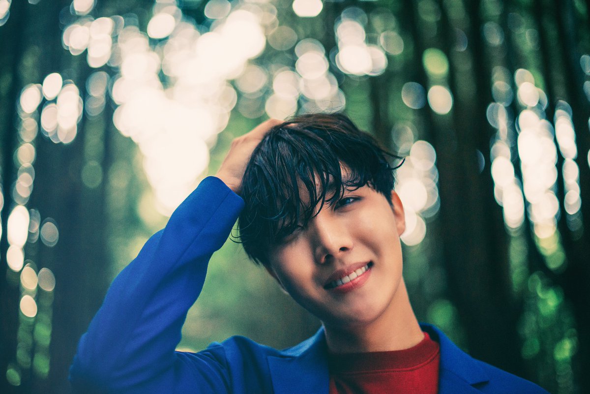 BTSnARMYHistory's tweet photo. Concept photos for THE MOST BEAUTIFUL MOMENT IN LIFE PT.2:

Concept 2 #Pappilion #나비 #Butterfly
(2/6) https://t.co/8Q9YepuDKs