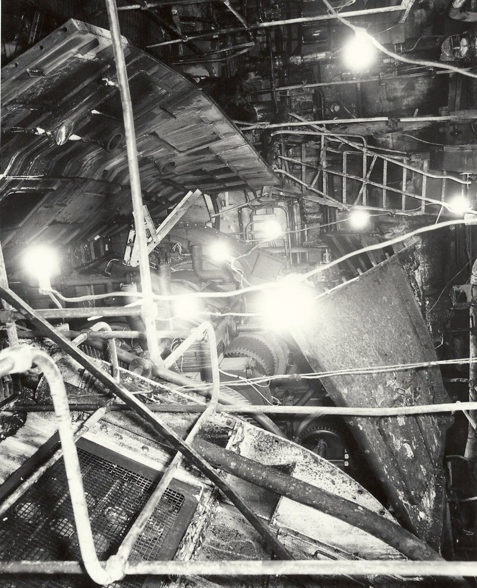SMissing1986's tweet photo. Exactly 36 years ago today, in the early hours of the morning, #HMSIllustrious suffered a catastrophic explosion in the forward gearbox which would delay its start to #Global86 - the deployment that ended in #Gibraltar on 12.12.86 with the loss of Simon Parkes #HelpFindSimon❤ https://t.co/fKrLgM9udh