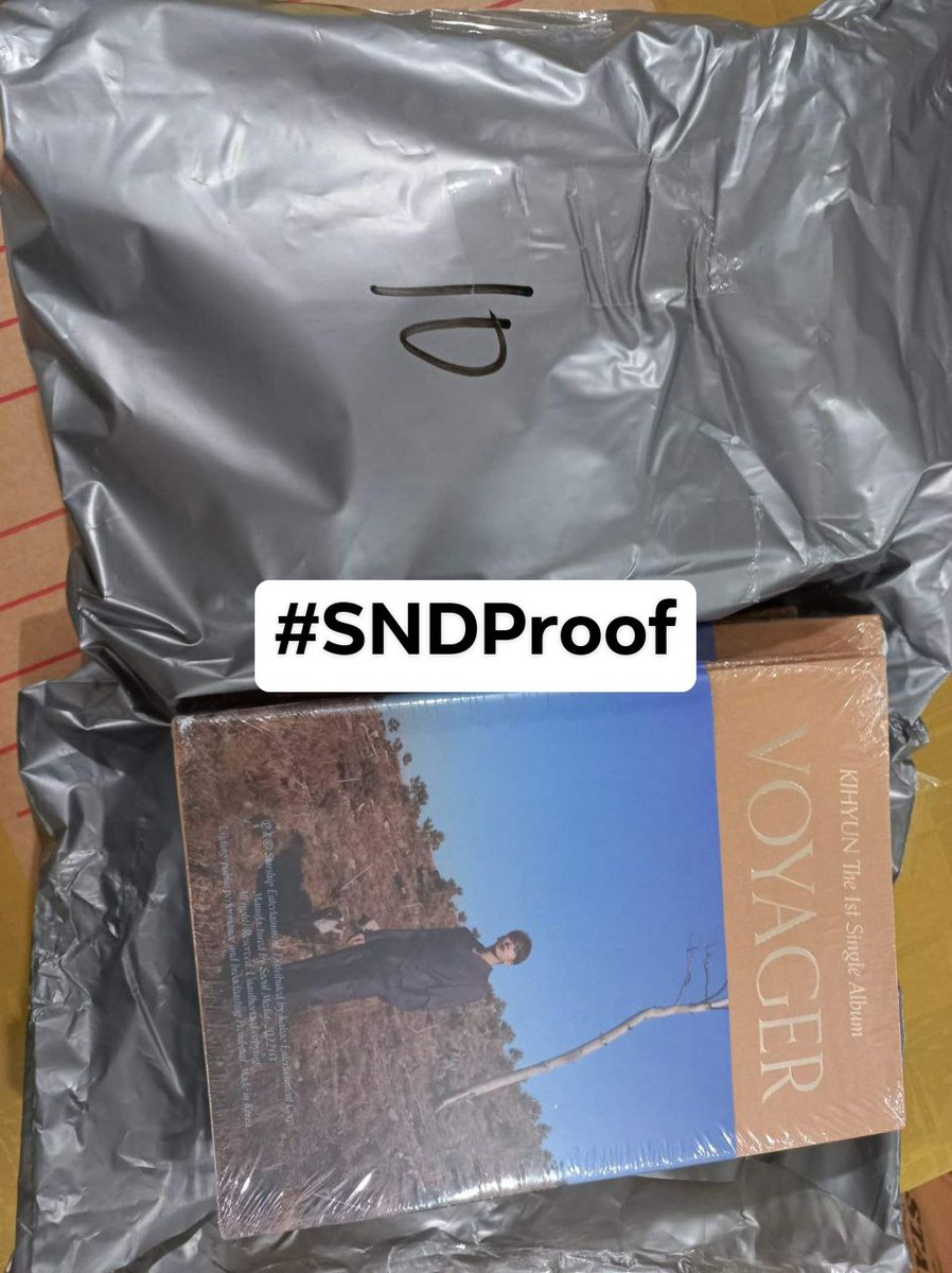 SNDcartPH's tweet photo. #SNDProof #SNDUpdate

KIHYUN VOYAGER ALBUM RECEIVED ON THE KR ADDRESS. WAITING NA LANG MASHIP OUT ITO SA KR ADD NI KA BOX SHARE KO😊 https://t.co/gzA5CZdXUW