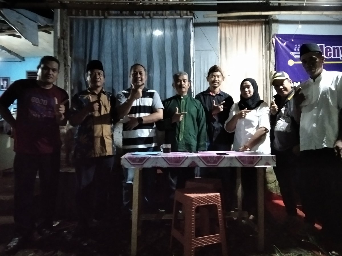 AgustiarTeddy's tweet photo. Foto bersama setelah diskusi bareng penguris DPKc Serpong https://t.co/krcdrDZCUo