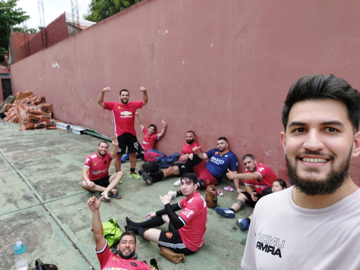 ElChacalEXACVD's tweet photo. Buenooooos días sreeeees!!!
El primer candidato a subir a la categ Premium Les Desea un Buen Domingo 👻🎺 #LosDiablosRojos https://t.co/BeAvfqVa2r