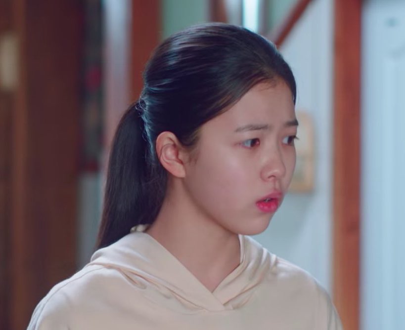 hereforssera's tweet photo. Ayahnya Yijin : bangkrut
Ayahnya Heedo : meninggal
Ayahnya Yurim : kecelakaan bikin yurim naturalisasi
Ayahnya Jiwoong : cerai dan ga kontakan lagi
Ayahnya Seungwan : ga muncul tiba2 meninggal
.
. 
Ayahnya Minchae : gatau beneran idup apa ga
#TwentyFiveTwentyOneEp16 https://t.co/9UupSwCjkG