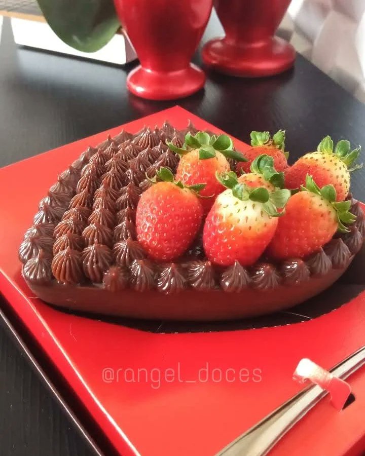 Cellyrangell's tweet photo. Chegou a melhor fase do ano e já estamos aceitando encomendas! Corre que faltam poucos dias para a Páscoa! ❤️ https://t.co/pz5CPHWkdk