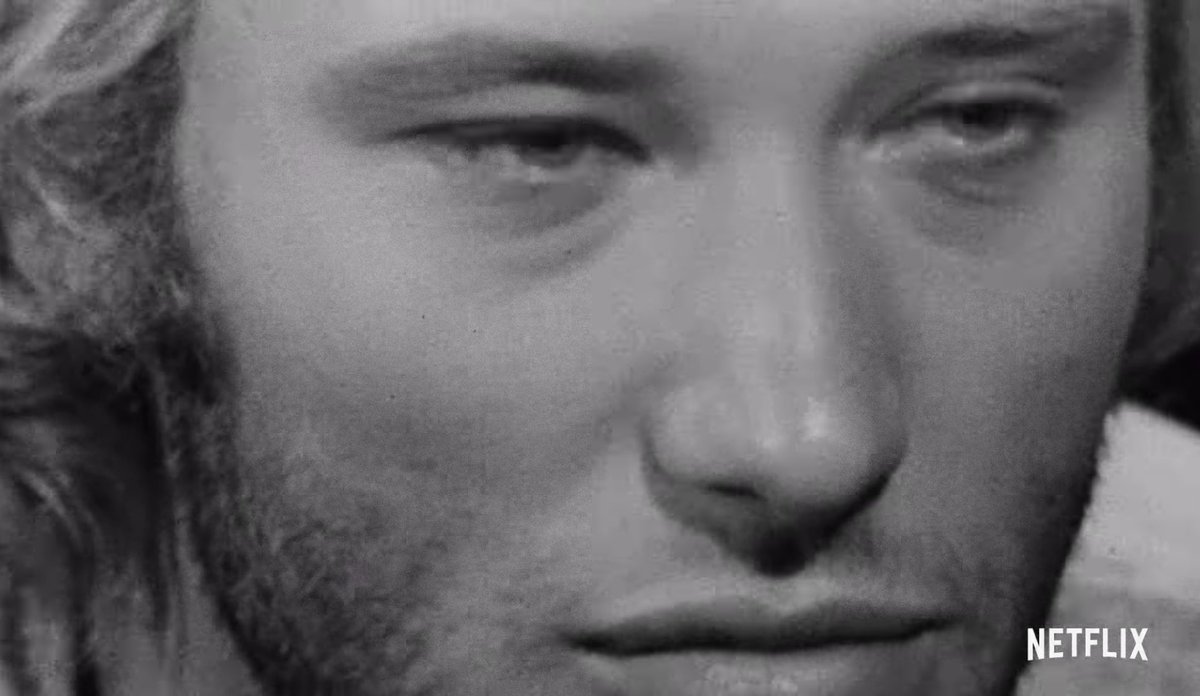 NathInReims's tweet photo. Johnny par Johnny @NetflixFR. Une série documentaire réussie sur #JohnnyHallyday. Johnny se raconte et ça fait du bien ! Eddy Mitchell et quelques autres moments importants de la carrière manquent néanmoins au programme. Sans doute de la matière pour une saison 2. 
Espérons-le. https://t.co/cU2HKzObSa