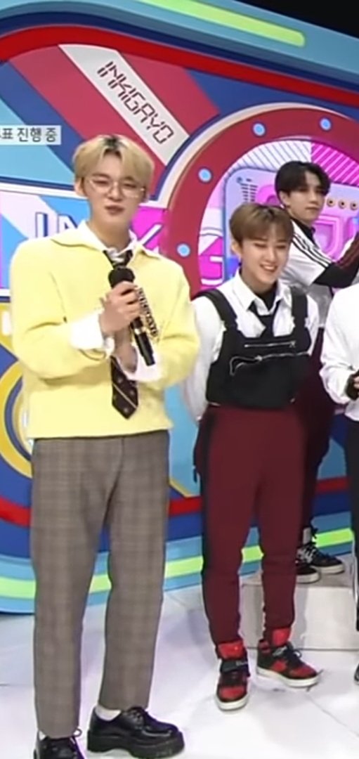 lyffisw's tweet photo. плиз, мои тайские и корейские краши буквально Big&Small
#gunatthaphan #winmetawin #WinGun #GunWin #Yeonjun #txt #changbin #straykids https://t.co/XNqQD7Hj1D