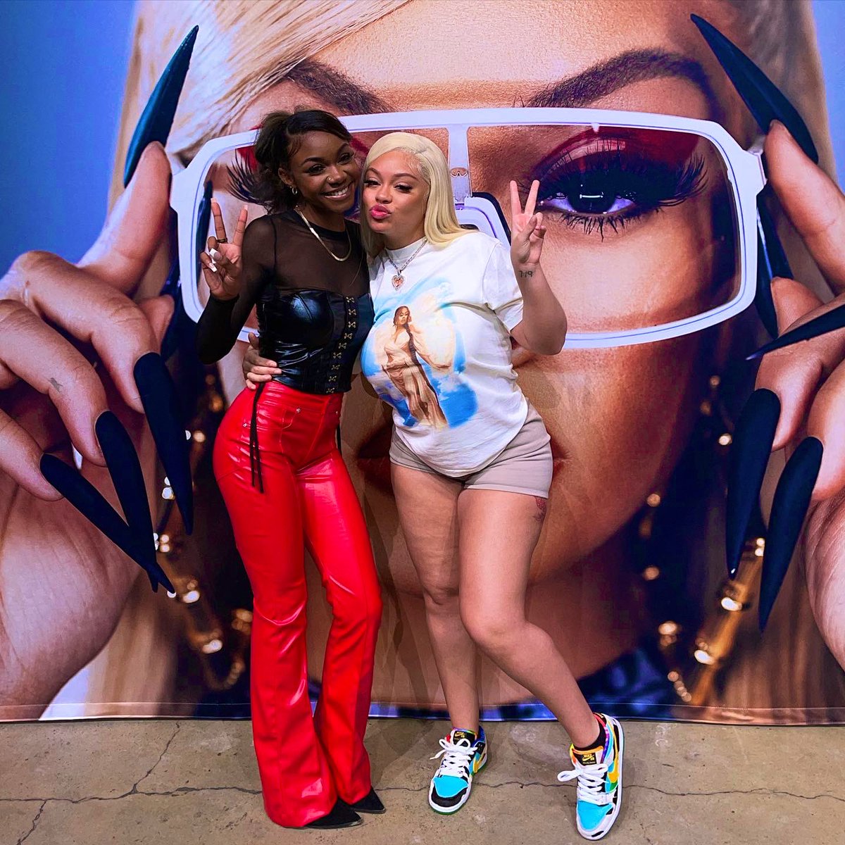 TheBreBoujee's tweet photo. jackpot like the casino 🎰 https://t.co/6LRWeHGFeE
