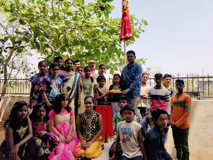 bhaiyujimaharaj's tweet photo. सूर्योदय बालग्रह अकोला (HIV Centre )में गुड़ी पड़वा पर्व धूमधाम से बच्चों के साथ मनाया गया |
#HIV #aidscare #Akola #gudipadwa2022 https://t.co/jEPAcrSWG2