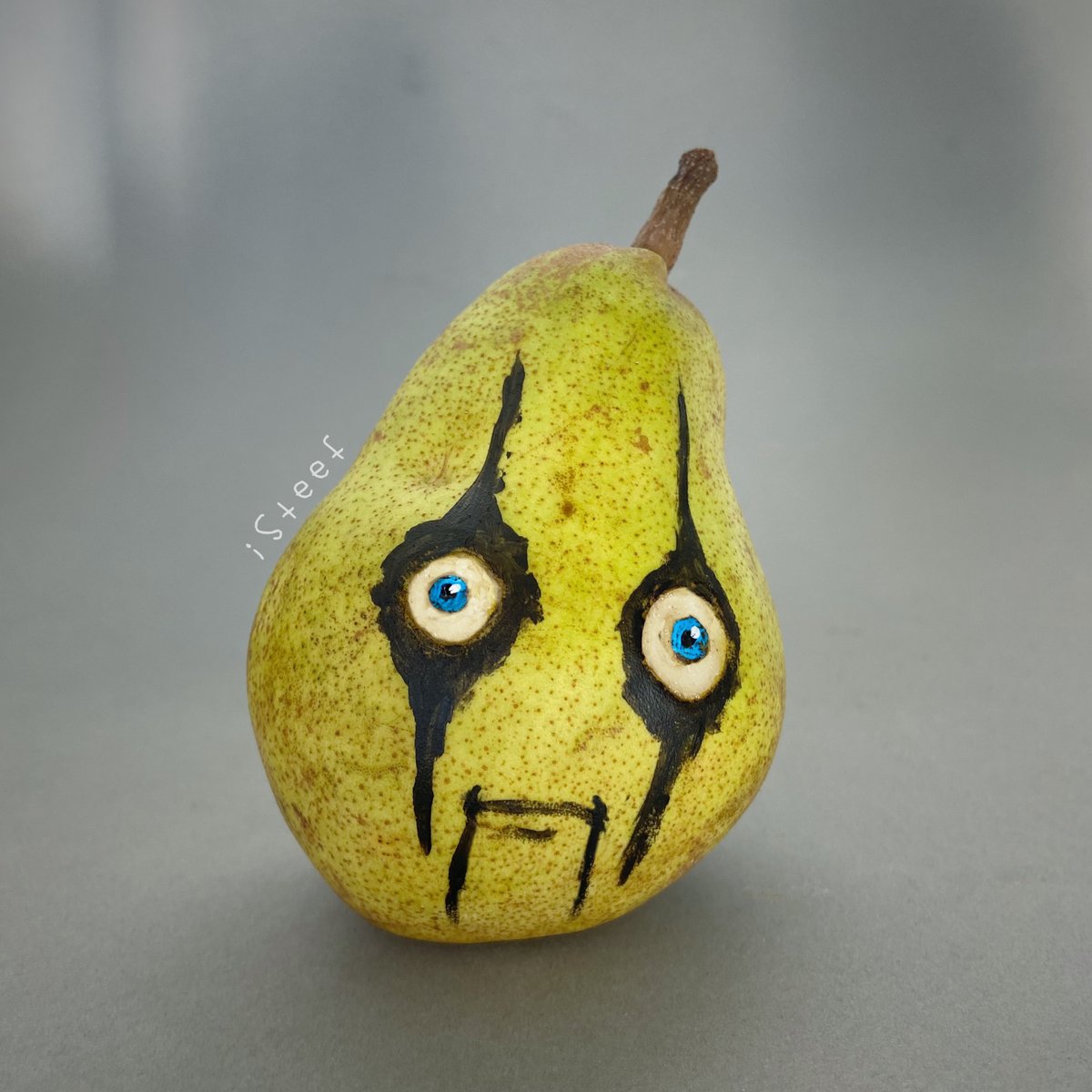 iSteef's tweet photo. Since #AliceCooper is trending I present you... Alice Coopear! 🫴 https://t.co/LJQ9THlSna