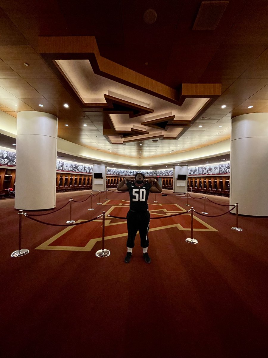 BigMTG50's tweet photo. Third stop @GopherFootball Thanks for the hospitality and an amazing stadium. Thank you Head Strength &amp; Conditioning Coach Dan Nichol and @KramerCook https://t.co/Kru6IFf2r4