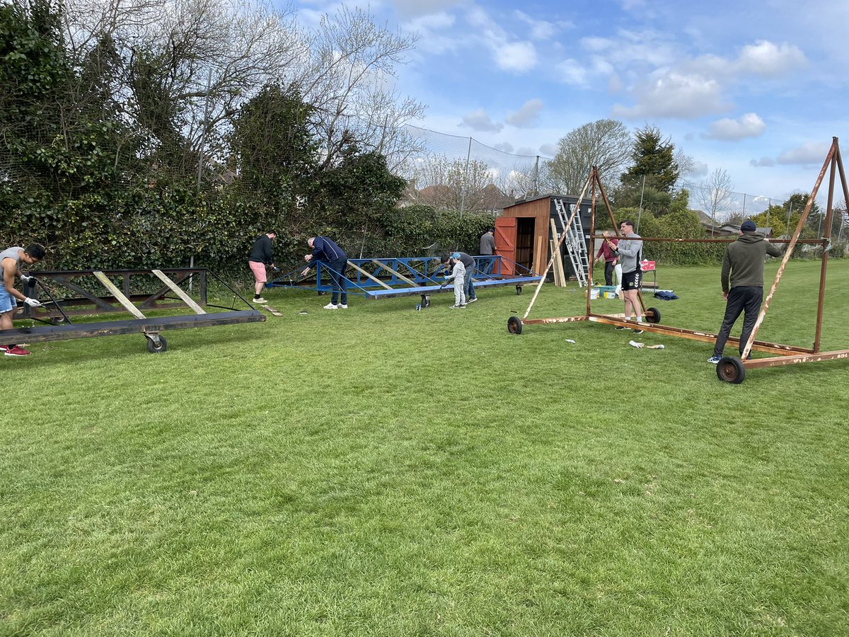 weymouthcricket's tweet photo. Great work put in yesterday by our volunteers to prepare our facilities ready for the season. Only a few weeks to go! 

#Seasiders ⛵️ https://t.co/Zpiu3Pn65K