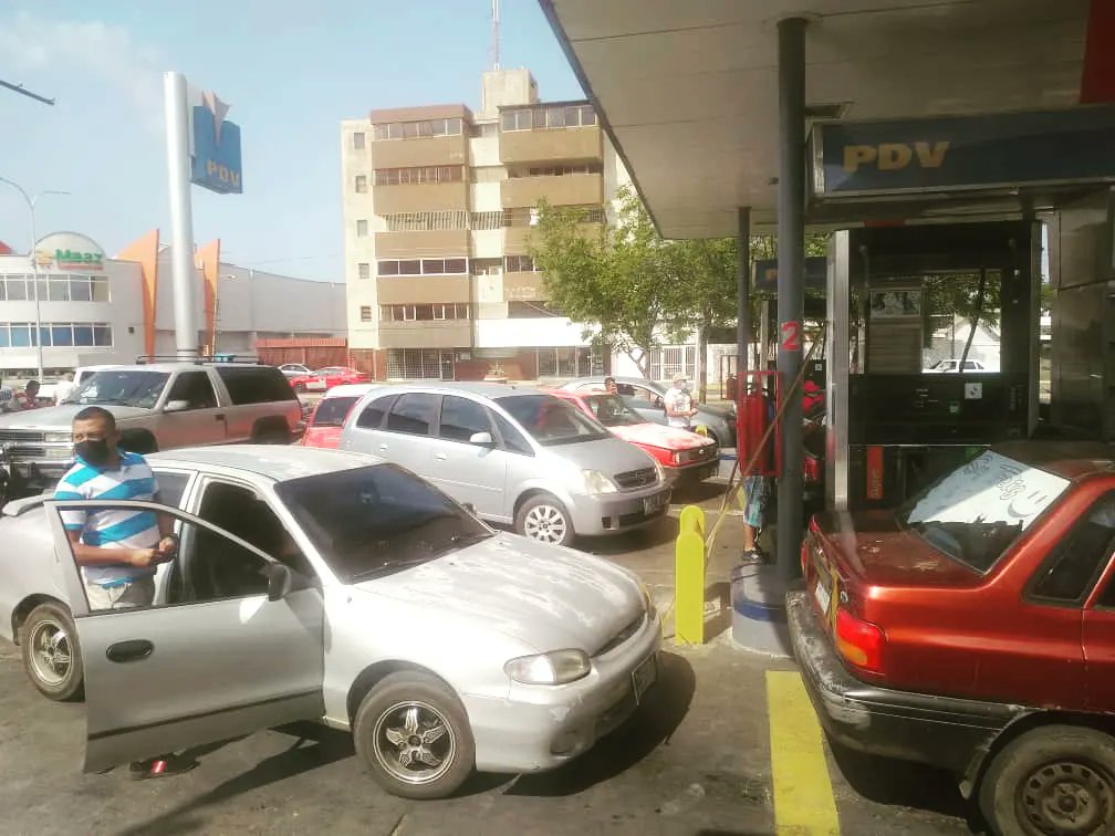 DunaDigital's tweet photo. E/S Los Médanos ya tiene sistema biopago, el personal de la estación de servicio explica que el nuevo sistema es rápido y da opciones las opciones de pago, omitiendo el cobro en efectivo.
@nuevodiaenlinea

https://t.co/i8vLu3Ac8W https://t.co/LrkllzVUBq