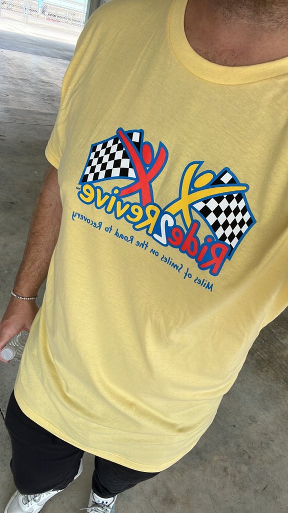 bit_wheels's tweet photo. @Ride2Revive today 🏁🏎💨 https://t.co/JCdv6CccFV