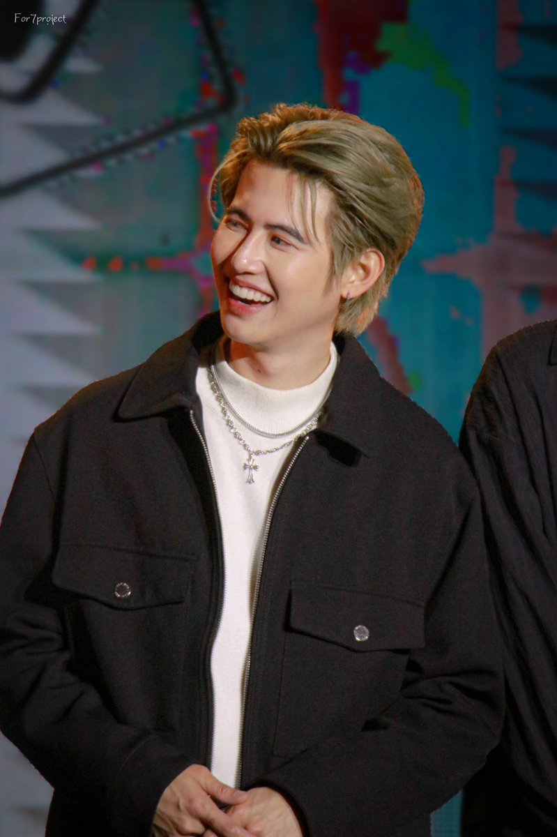 for7project's tweet photo. — หล่อม้าดดดดดด 🥺

#เซฟโซนของสุดยอด
#yacht_patsit
#7ProjectFanmeeting2022 https://t.co/jPwKdSeVdu