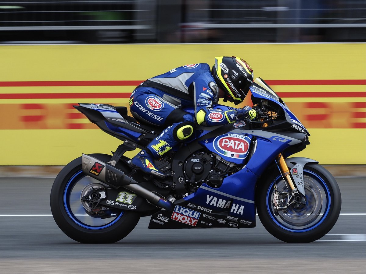 WorldSBK's tweet photo. 🚨2018 #WorldSSP Champion @Sandrissimo11 to officially retire from racing 🏁

The whole #WorldSBK paddock wishes you all the best in this new chapter! 🙏

Thank you for the memories 🔥 What an amazing journey it has been 🤩 https://t.co/t9jWdmWVyD
