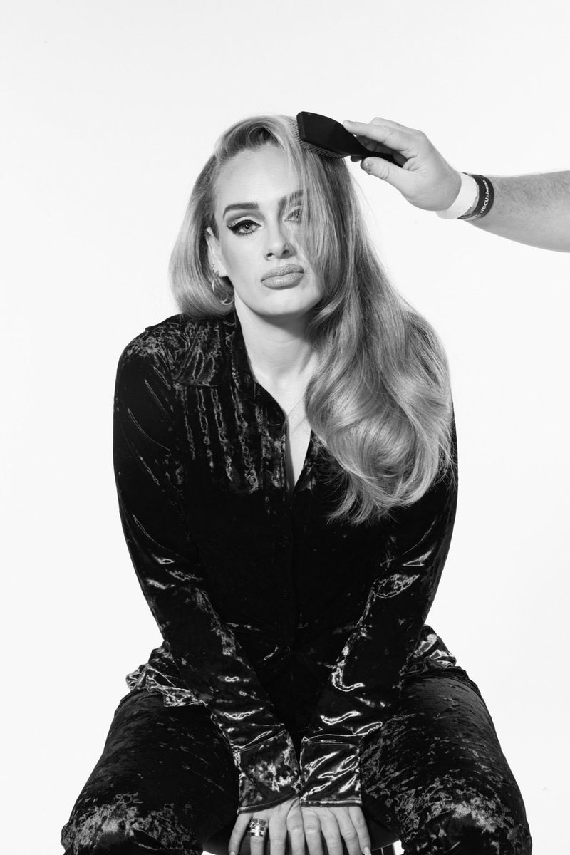 TurningTablesT's tweet photo. #KCA #VoteAdele
#KCA #VoteEasyOnMe
#KCA #Vote30
#KCA #VoteAdeleUK https://t.co/G0MlmmzXpQ
