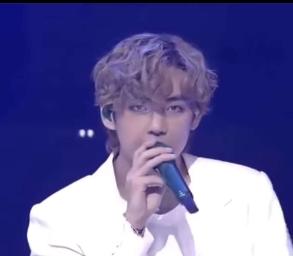 日本未入荷 V テヒョン Bts Bt21 タタマイク K Pop