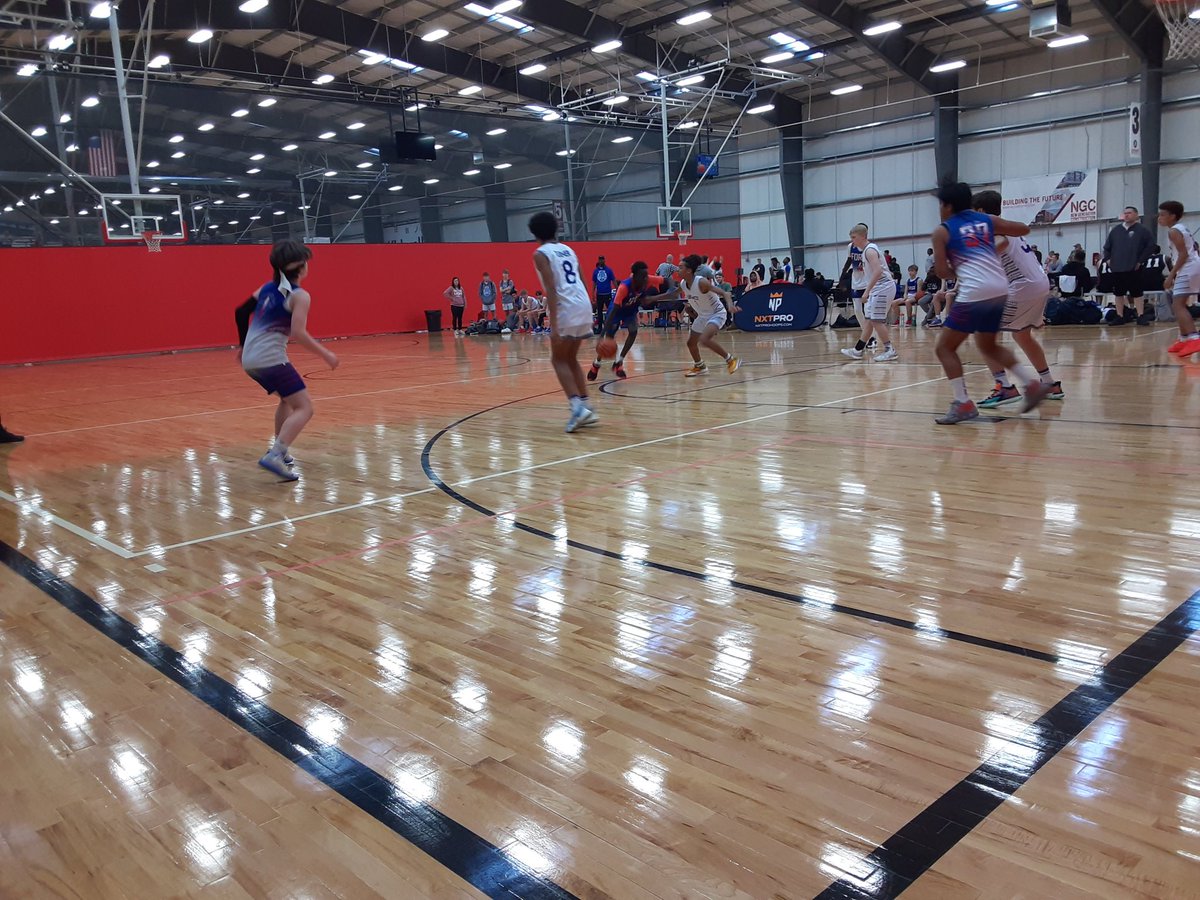 14U: BBA Force vs Missouri Legacy has been showtime with Ayuel A putting on a show for Force. Legacy leads 43-39 with 9:03 left. 

@MOLegacy <a href="/TheForceBball/">The Force Basketball</a> 
#NXTPro