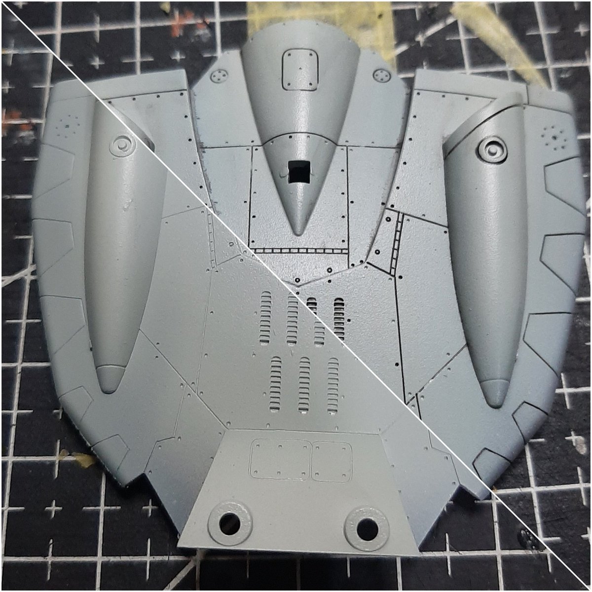 jzulu01's tweet photo. I think half the "fun" of this kit is in the panel lining...

#マクロス
#battroid
#バトロイド
#プラモ 
#Plamo https://t.co/mzH3pMeJjr https://t.co/19uzTCC0aw