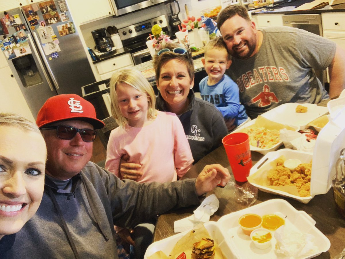 KaylaBenson31's tweet photo. Celebrating a CC Cougar baseball win on @EquipmentShare #eshomeslice #bestcompany #worklifebalance #monthlyallowance https://t.co/zf7hwZc5UZ