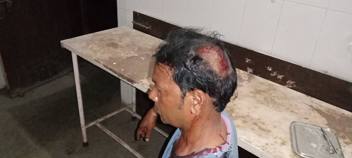 <a href="/dhanbadpolice/">Dhanbad Police</a> मधुबन थाना कांड  47/21 में समय पे कार्यवाही की होती तो दुबारा मधुबन थाना कांड 22/22 घटित नही होती लगता है पुलिस गुंडो बदमाशों को पूरा संरक्षण देती है इसिलए अपराधियों को पुलिस का कोई ख़ौफ़ नही है।जल्द पुलिस आरोपियों को गिरफ्तार करे।
<a href="/HemantSorenJMM/">Hemant Soren</a> 
<a href="/BhimArmyChief/">Chandra Shekhar Aazad</a>