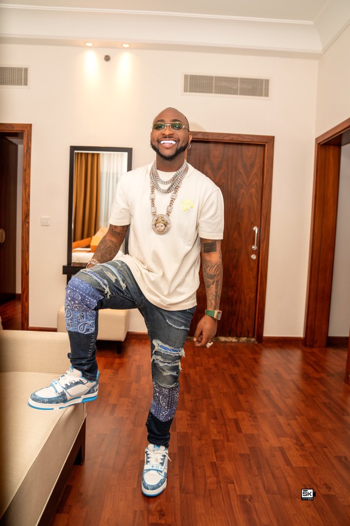 davido tweet picture