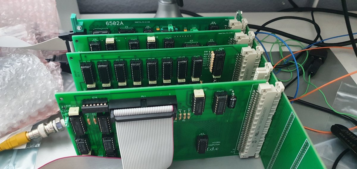 croz_tech's tweet photo. @KariLawler Building more boards for my Acorn System 5 clone https://t.co/m7mkDQfrSG