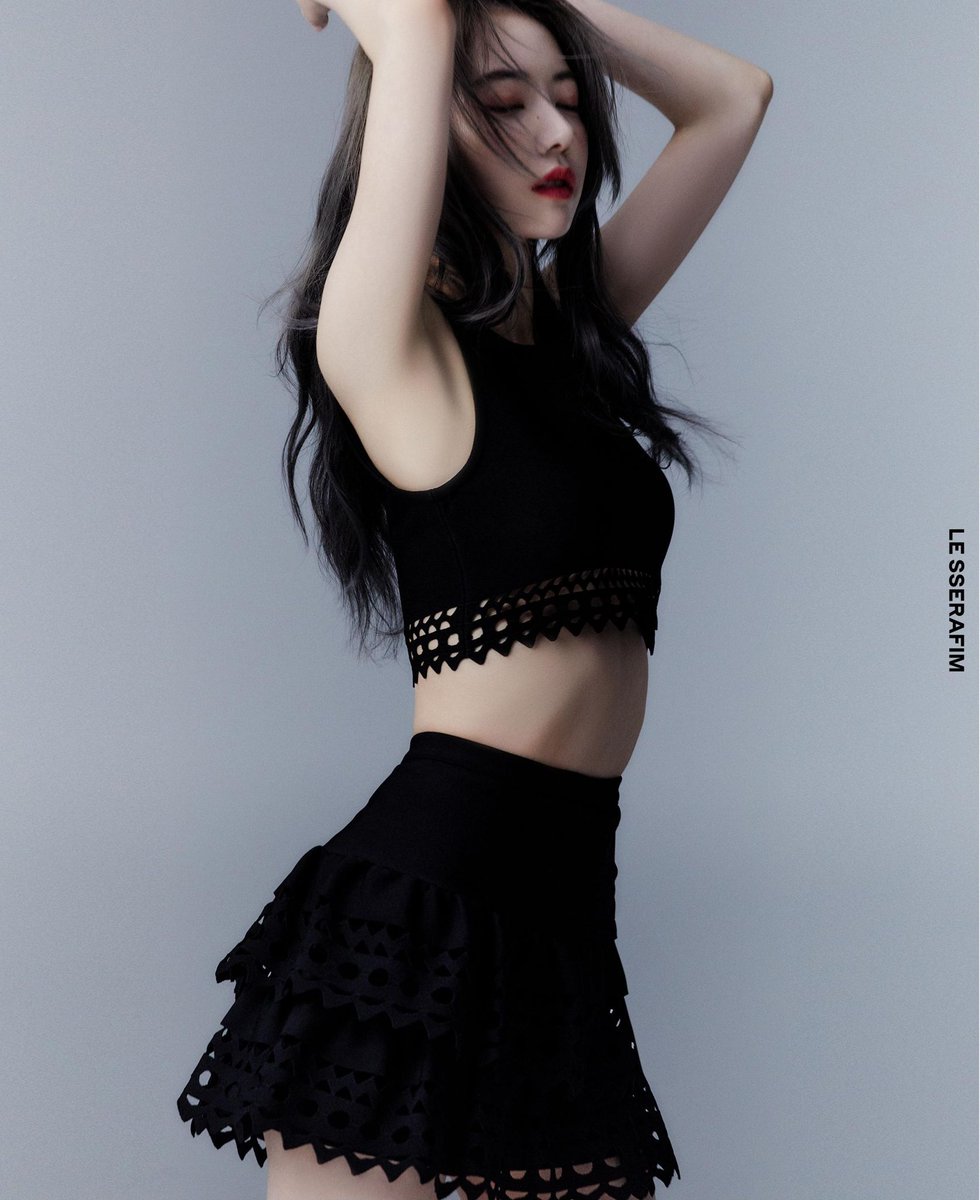 miwayakisakura's tweet photo. She's the woman, she's fearless for taking a path she never walked before. She's gorgeous, dressed in black attire. She's unbeatable, she'll earn everyone's attention just by living. She's the goddess everyone tells about. Honey, you can get inline. https://t.co/9Hh16pF6UT