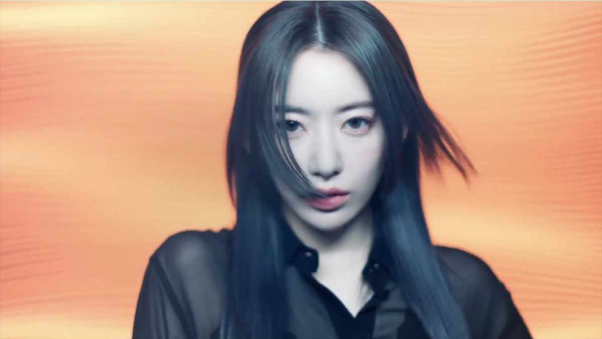 ‘SAKURA’

LE SSERAFIM 1ST MEMBER

<a href="/le_sserafim/">LE SSERAFIM</a> #LE_SSERAFIM #르세라핌
#미야와키사쿠라 #宮脇咲良 #사쿠라