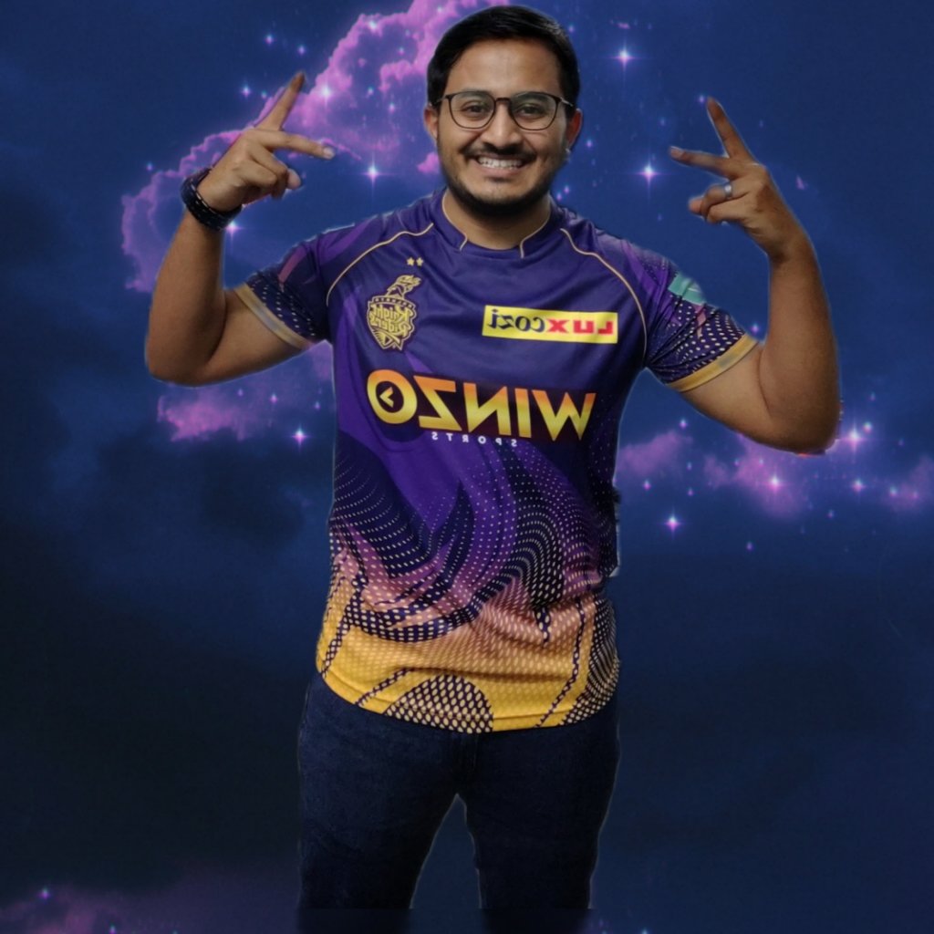 shaunak_1308's tweet photo. @KKRiders Your new galaxy of knight!!!
Recieved my #wrognactive #KKR jersey today!! Can't control the excitement. 🔥🤩 @StayWrogn @winzoofficial @VenkyMysore https://t.co/iZaLC8LbSF