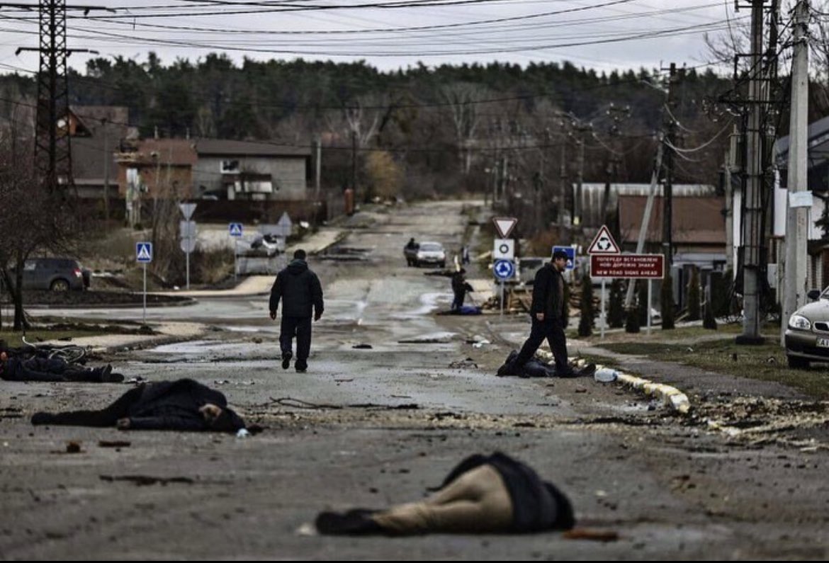 YuliiaShogan's tweet photo. Hello world!🌎

My name is Yuliia and I am Ukrainian. 

Today every night can be the last. Each of us could be raped by russians and killed!

…just because we are the Ukrainians🥺

Dead innocent people killed by russian troops on the streets in #Bucha 

#BuchaMassacre https://t.co/pHiobVEf9Z