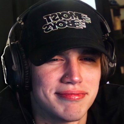 hackerv_'s tweet image. mudeiii