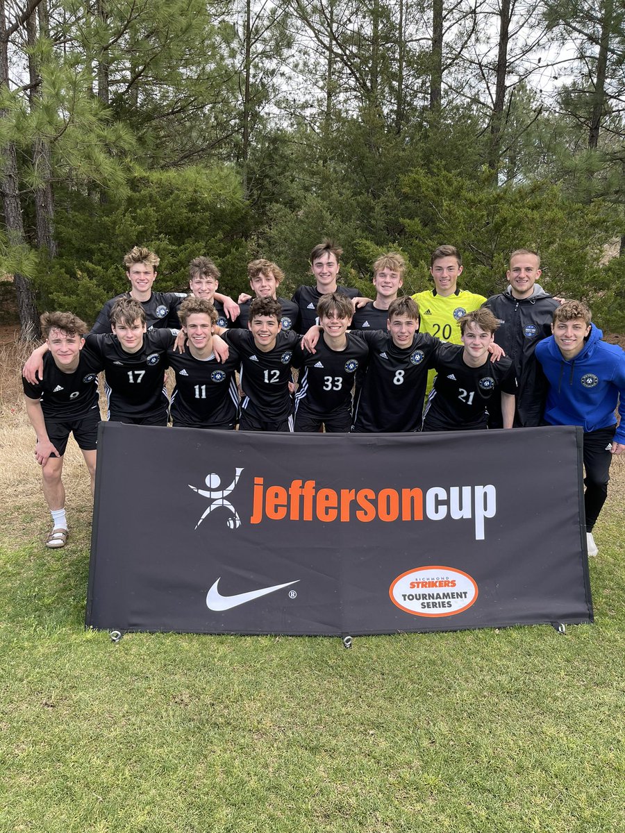 2004 Boys Black finish off the weekend with 5-0 win over Kings Hammer (KY).  Great team play!   🔵⚫️