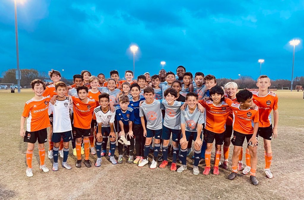 Rodo_Castilla's tweet photo. Very proud of the level of our Catalyst players. We all have worked really hard on the development of the coaches, teams, and players, and we can see the results now.                         @TotalFoot100 @DynamoDashYouth @DynamoAcademy #CultureOfDevelopment 🟠⚫️ https://t.co/8zF4OUasV7