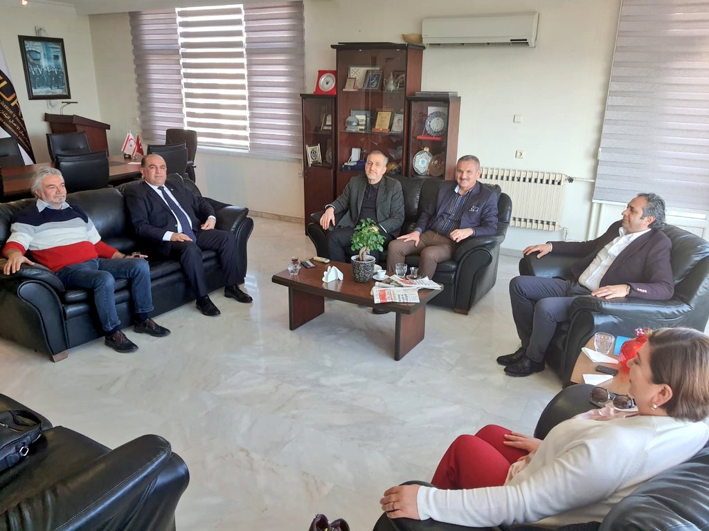 nevafkilic's tweet photo. Turab ( Türk Arap ülkeleri işadamları Derneği ) Genel Başkanı Başkanı Sayın Fahri Kuş ziyaret edildi. 15.03.2022 - Salı Günü- Mersin #nevafkılıç #Irak #Mersin #usiad #turab https://t.co/ylKacrdl4S
